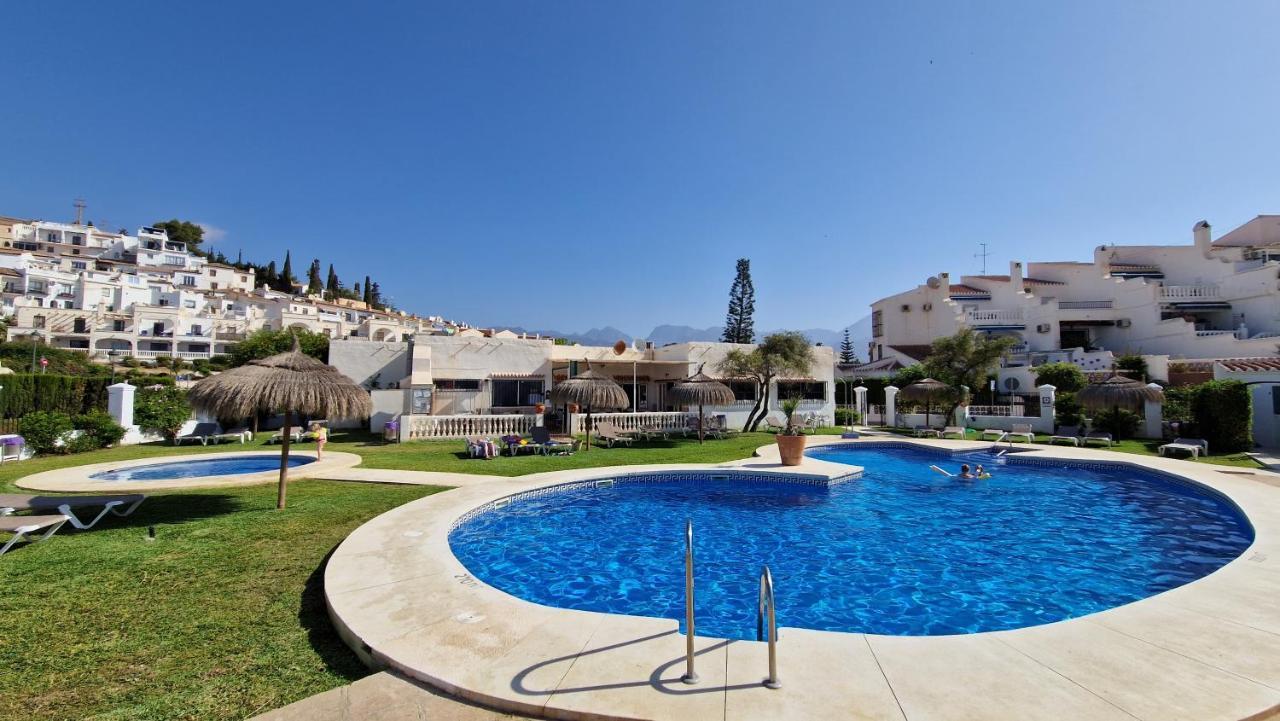 Stilfullt Semesterhus Naera Pool Och Strand. Nerja Exterior foto