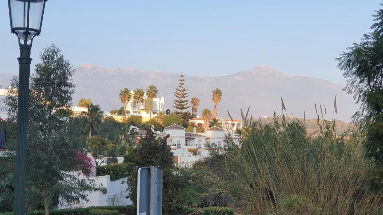 Stilfullt Semesterhus Naera Pool Och Strand. Nerja Exterior foto
